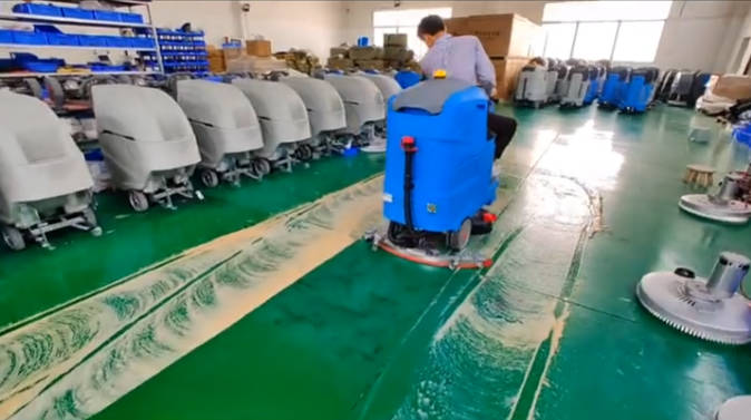 静海2023年还在用人工的物业保洁不妨试试洗地机吧